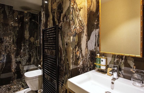 Eeklo Hotel | Hotel Shamon