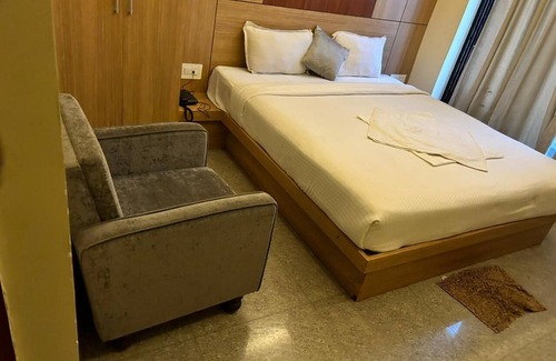 Krishnanagar Hotel | Hotel Shila Plaza - Nabadwip