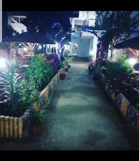 Sauraha Bed & Breakfast | Hotel Shiva's Dream