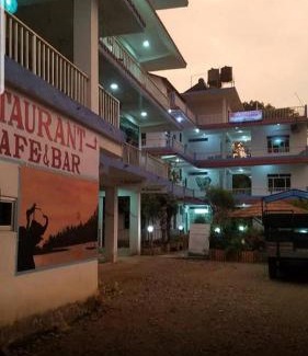 Sauraha Bed & Breakfast | Hotel Shiva's Dream