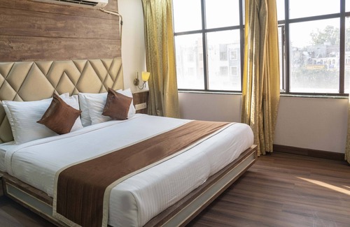 Daltenganj Hotel | Hotel Shivaay Blue
