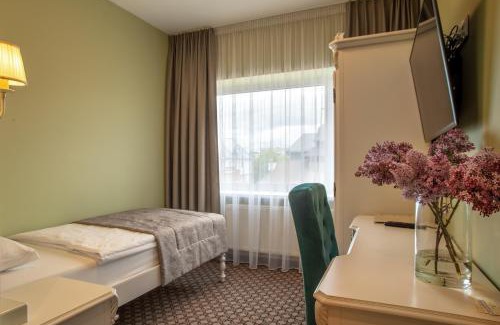 Telsiai Hotel | Hotel Sinchronas