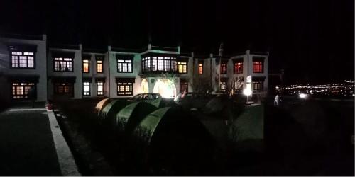 Leh Hotel | Hotel Skittsal Leh