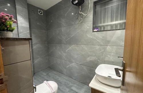 Hisar Hotel | Hotel Sky Way Inn