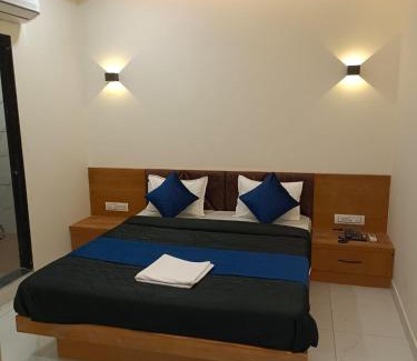 Dholka Hotel | Hotel Skyline