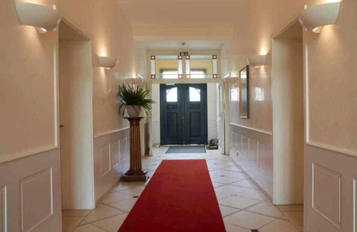Burbach Hotel | Hotel Snorrenburg GmbH