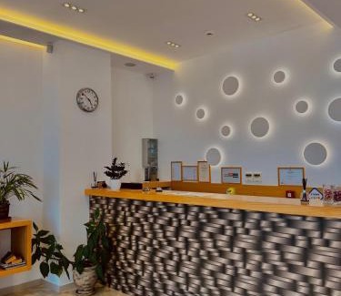 Sarande Hotel | Hotel Sole