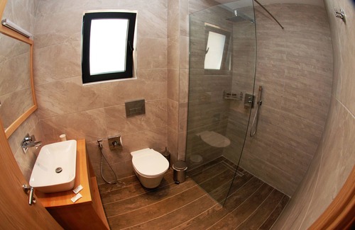 Sarande Hotel | Hotel Sole