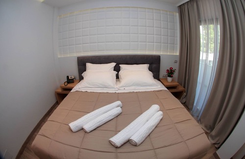 Sarande Hotel | Hotel Sole