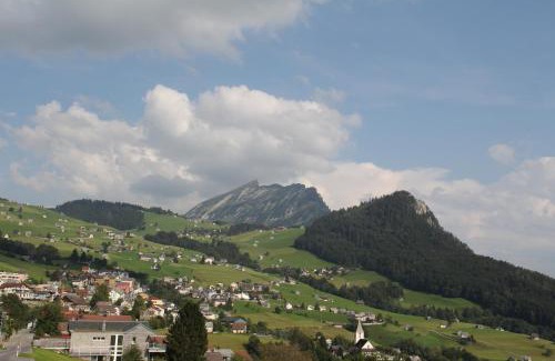 Amden Hotel | Hotel Sonne