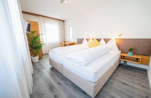 Schwarzenburg Hotel | Hotel Sonne Schwarzenburg Self Check-in