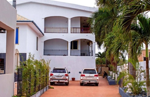 Teshie Hotel | Hotel Spintex