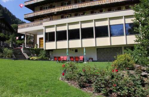 Lauterbrunnen Hotel | Hotel Staubbach