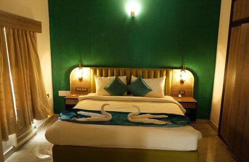 Bhubaneshwar Hotel | HOTEL SUN GREEN