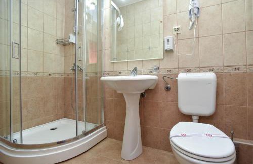 Velji Vinogradi House | Hotel Suzana Budva