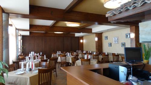 Gorna Oryahovitsa Hotel | Hotel Svetitsata