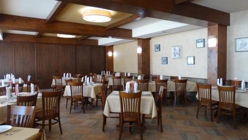 Gorna Oryahovitsa Hotel | Hotel Svetitsata