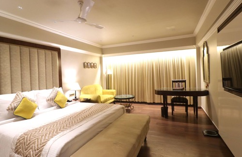 Jayadev Vihar Hotel | Hotel Swosti Premium