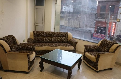 Kishangarh Apartment | Hotel The Black Gold - Super Deluxe Room