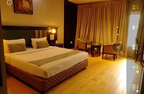 Bilaspur Hotel | Hotel The Patricians