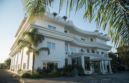 Pastorano Hotel | Hotel The Queen