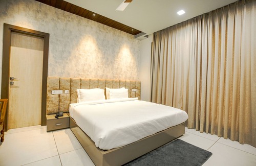 Mohali Hotel | Hotel The Reef