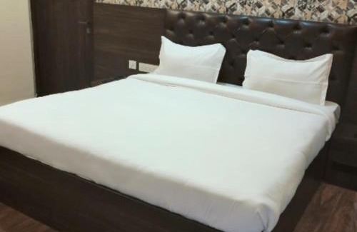Siwan Resort | Hotel THE ROYAL PARK Fitness GYM,Marrage Hall & conference hall