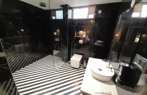 Dhanbad Hotel | HOTEL THE VENUE
