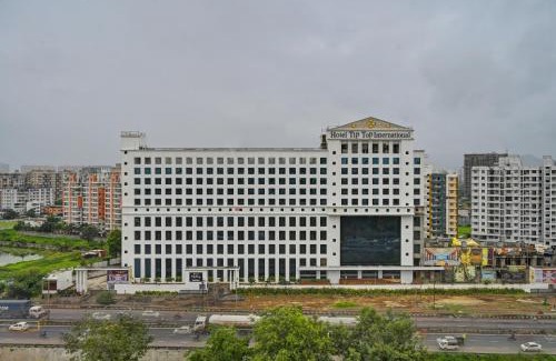 Wakad Hotel | Hotel Tip Top International Pune
