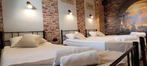 Minsk Mazowiecki Hotel | Hotel TIREST