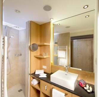 Vorderlanersbach Hotel | Hotel Tirolerhof 4 Sterne Superior