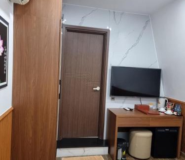 Cao Lanh Hotel | Hotel Trí Lê