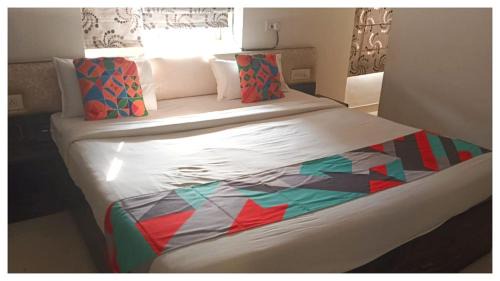Indira Nagar Hotel | HOTEL TRAVELLER # INN Near Smrati Park - A Premium Hotel in Lucknow