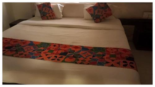 Indira Nagar Hotel | HOTEL TRAVELLER # INN Near Smrati Park - A Premium Hotel in Lucknow