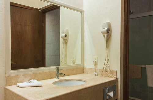 Ciudad Madero Hotel | Hotel Tres Soles
