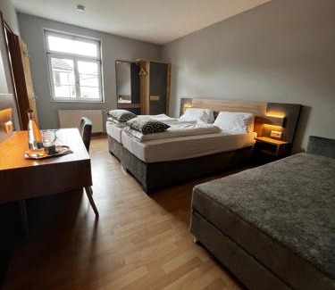 Offenburg Hotel | Hotel und Restaurant Adler