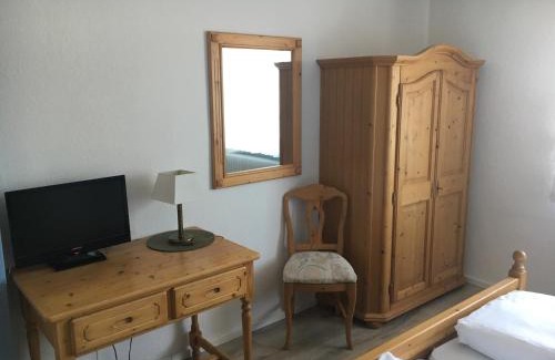 Hockenheim House | Hotel und Restaurant -Gasthaus Zur Pfalz