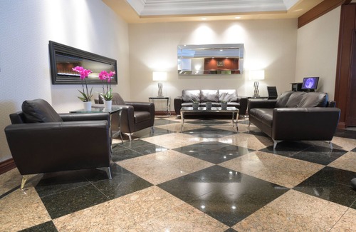 Mercier-Hochelaga-Maisonneuve Hotel | Hotel Universel Montreal
