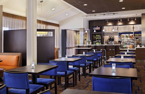 Brookhollow Hotel | Hotel