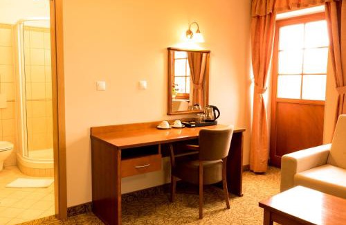 Karlovy Vary Hotel | Hotel VÍTKOVA HORA