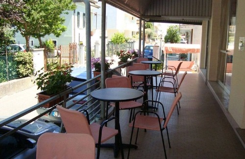 Igea Marina Apartment | Hotel vacation just 50 m from the beach, your 4-legged friend admitted for free