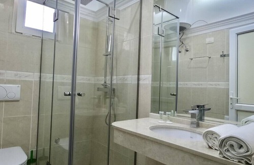 Velipoje Hotel | Hotel Valz
