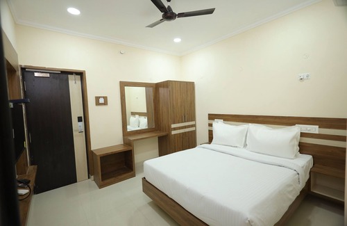 Srirangam Hotel | Hotel Vasantham Inn
