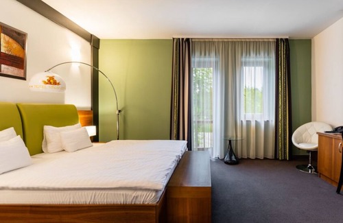 Hernadvecse Hotel | Hotel Vécsecity Wellness and Conference