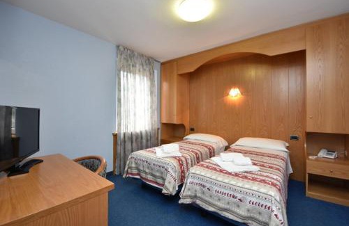 Penia Hotel | Hotel Villa Agomer