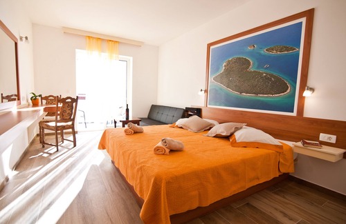 Bol Hotel | Hotel Villa Amorena
