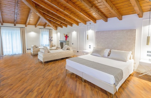 Caprino Veronese Hotel | Hotel Villa Cariola