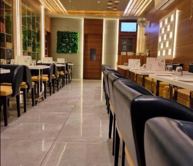 Pardi Hotel | HOTEL VIRAM
