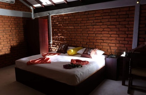 Giritale Hotel | Hotel Viverra