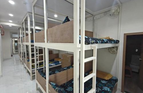 Una Hotel | Hotel VRINDA